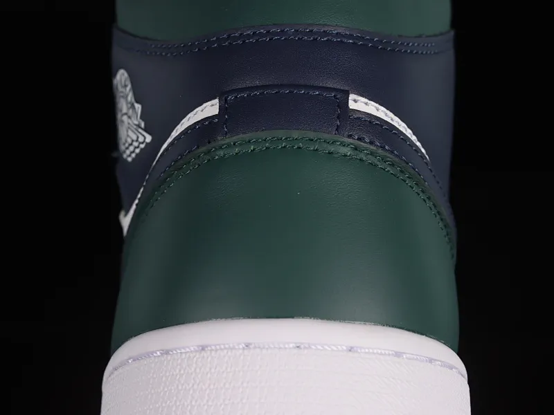 All categories Air Jordan Jordan series basketball shoes Air Jordan 1 Mid G version pure original Air Jordan 1 Mid AJ1 Joe 1 blue and green color matching Zhongbang basketball shoes DZ5326-300